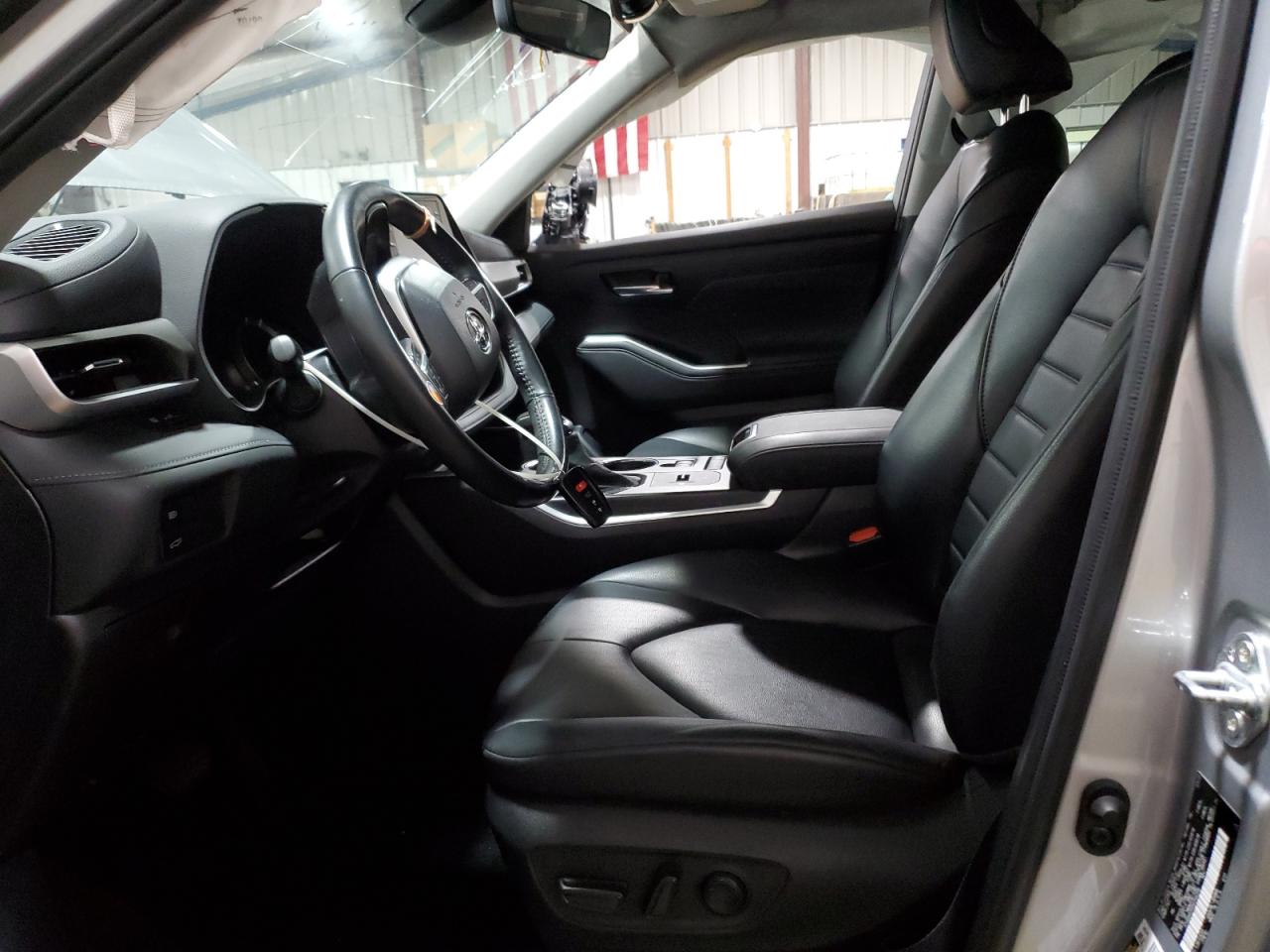 2022 TOYOTA HIGHLANDER HYBRID XLE VIN:5TDGBRCH4NS546206