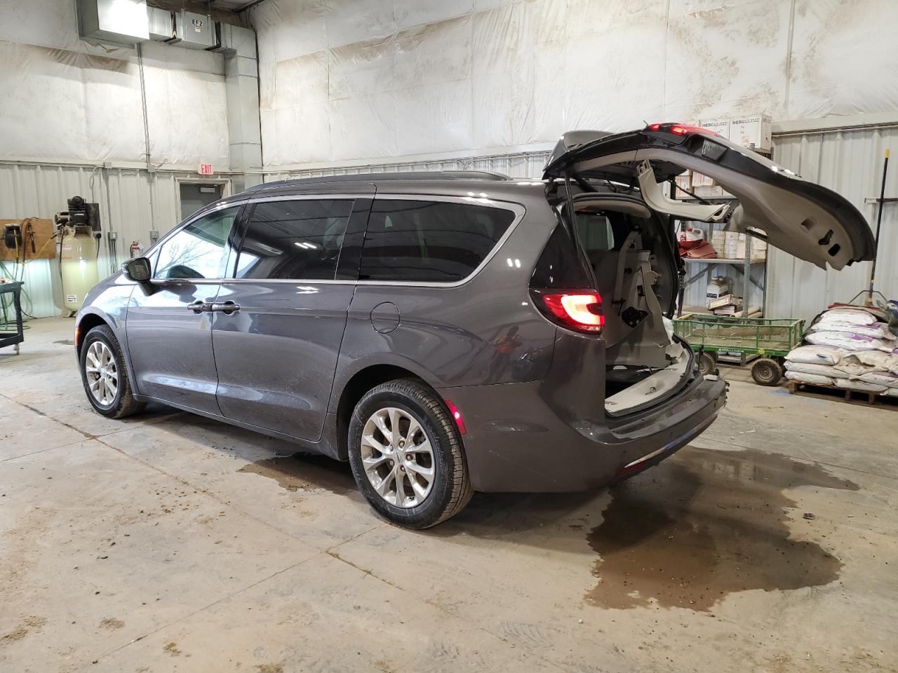 2022 CHRYSLER PACIFICA TOURING L VIN:2C4RC3BG5NR113224