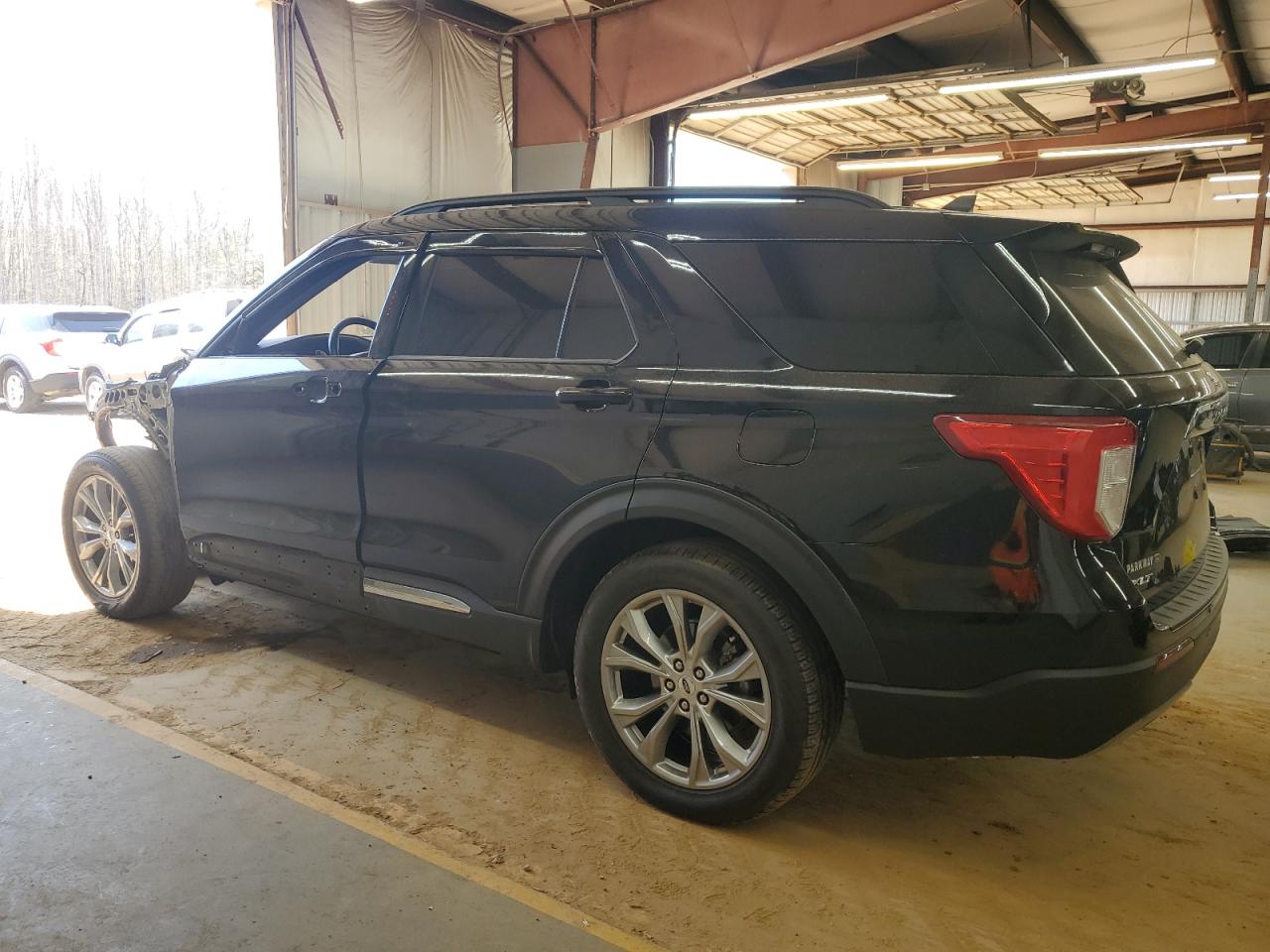 2023 FORD EXPLORER XLT VIN:1FMSK7DH5PGA99911