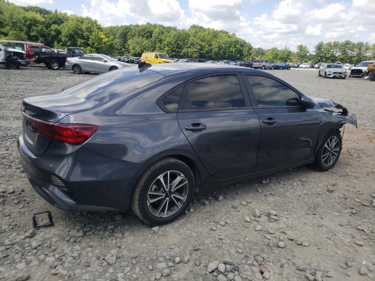 2022 KIA FORTE FE VIN:3KPF24AD7NE451308