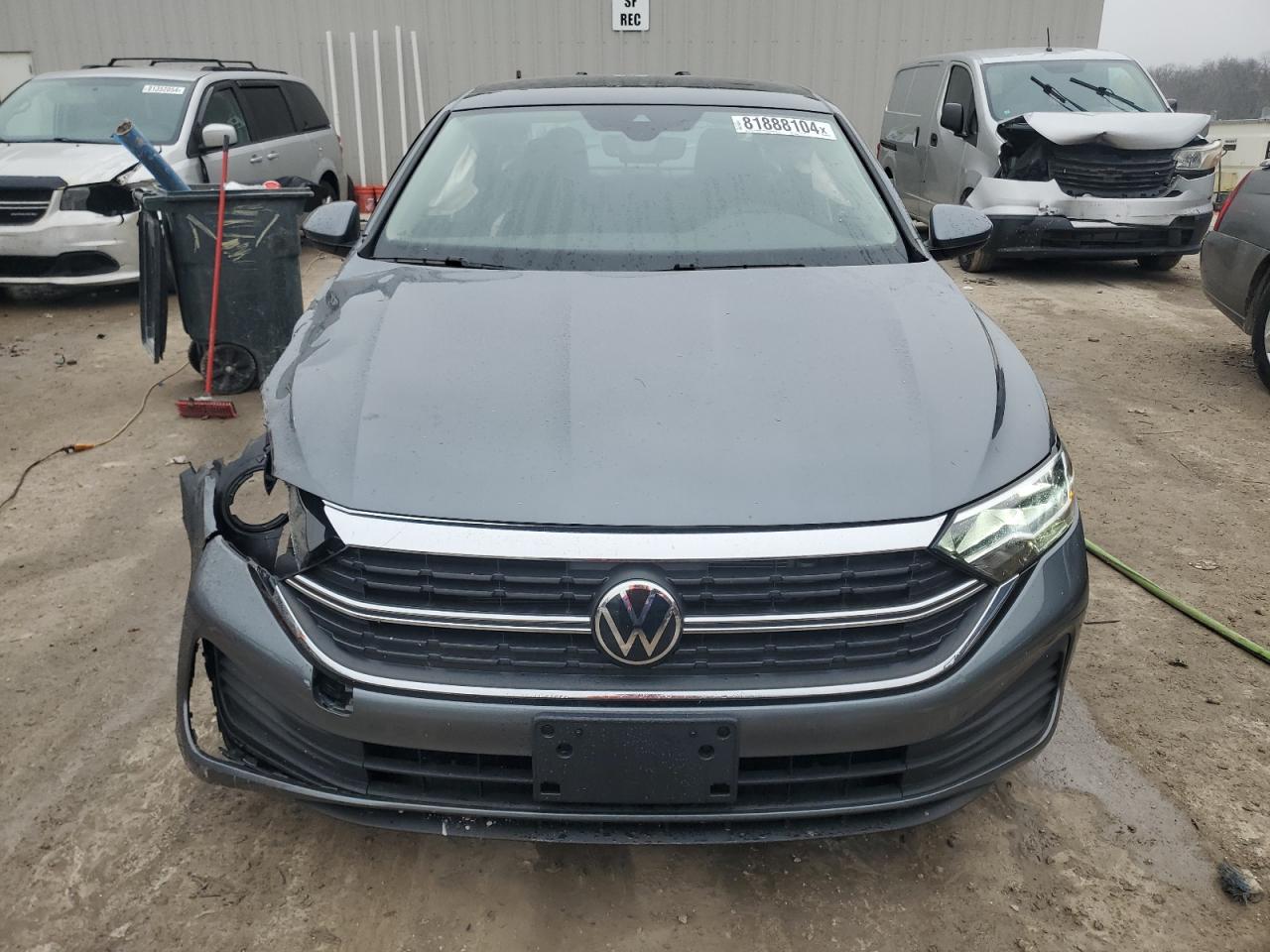 2024 VOLKSWAGEN JETTA SE VIN:3VW7M7BU4RM065890