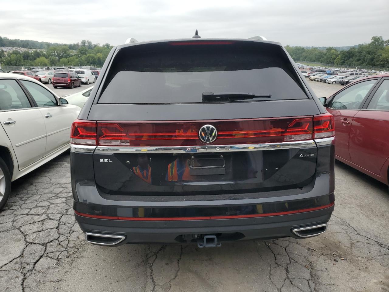 2024 VOLKSWAGEN ATLAS SEL VIN:1V2BR2CA9RC533490