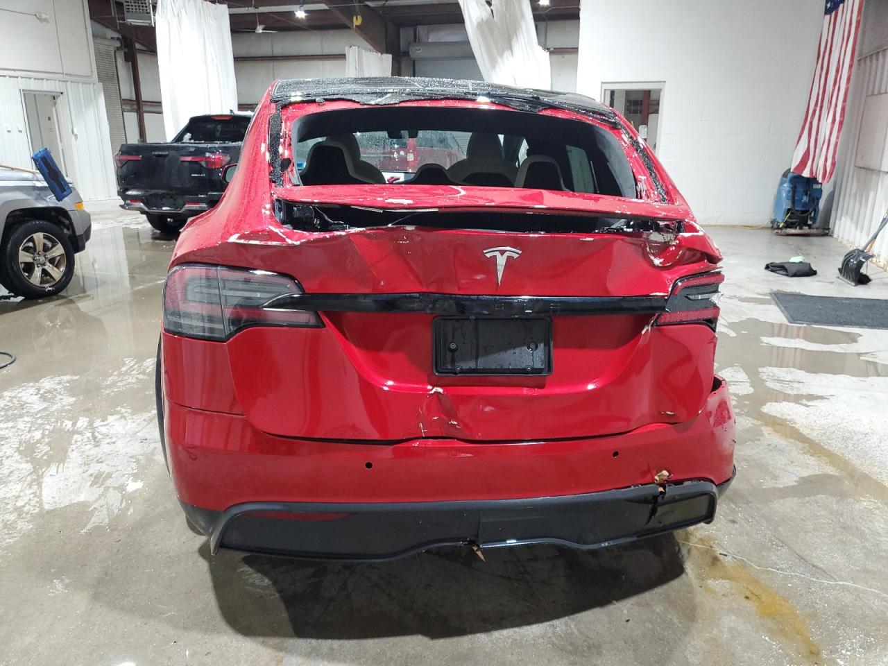 2022 TESLA MODEL X  VIN:7SAXCAE57NF363942