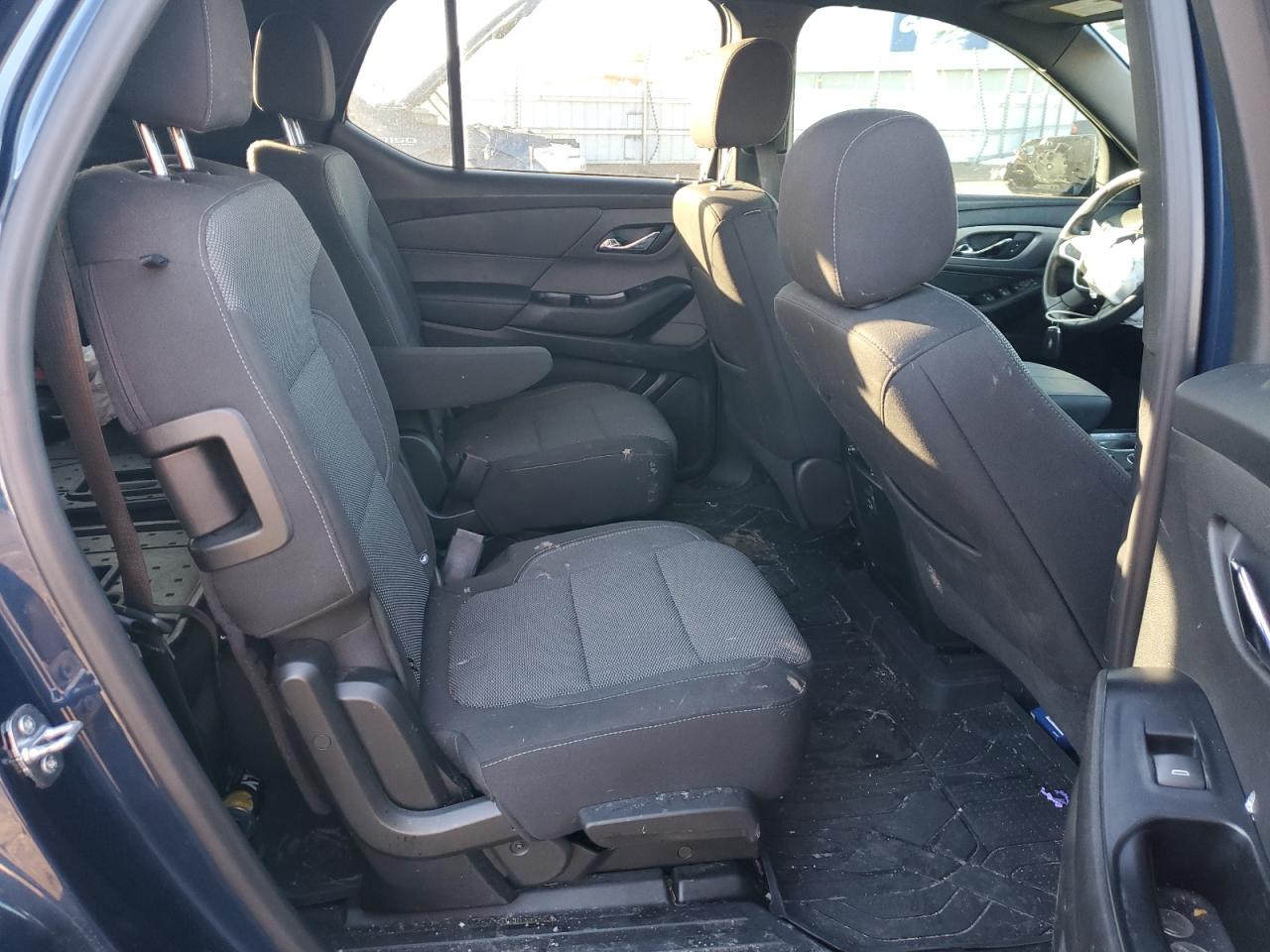 2022 CHEVROLET TRAVERSE LT VIN:1GNERGKW8NJ183565