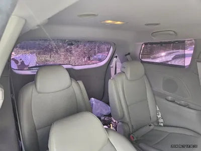 2016 Kia Carnival VIN: