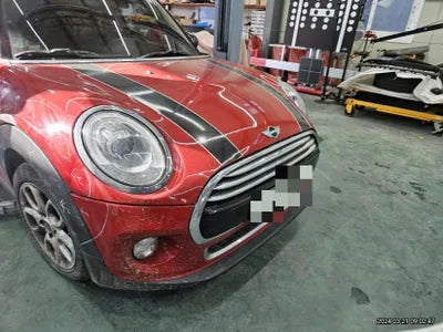2016 MINI Cooper VIN: