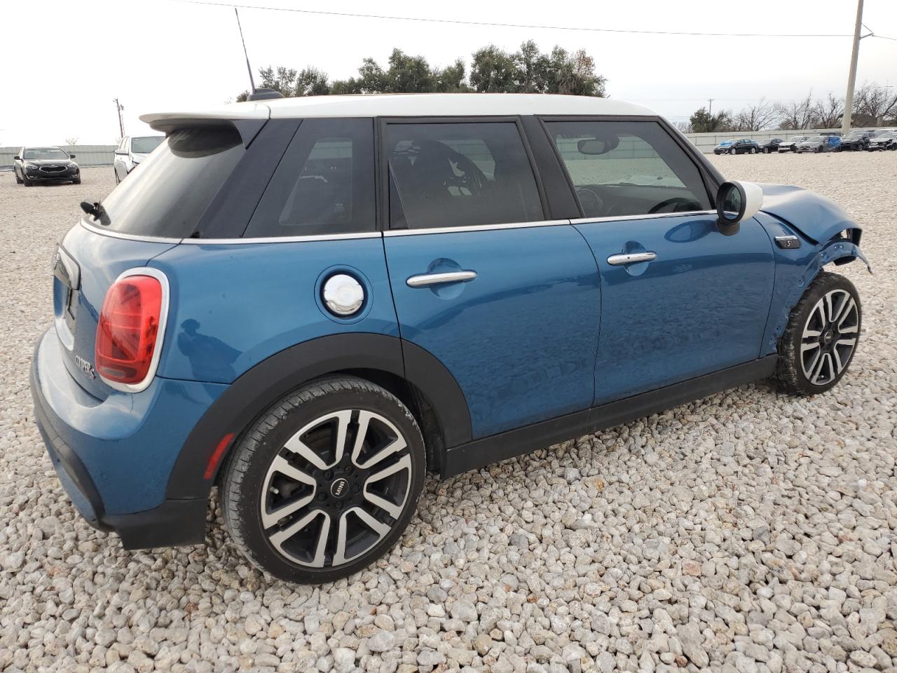 2024 MINI COOPER S VIN:WMW53DK07R2U77797