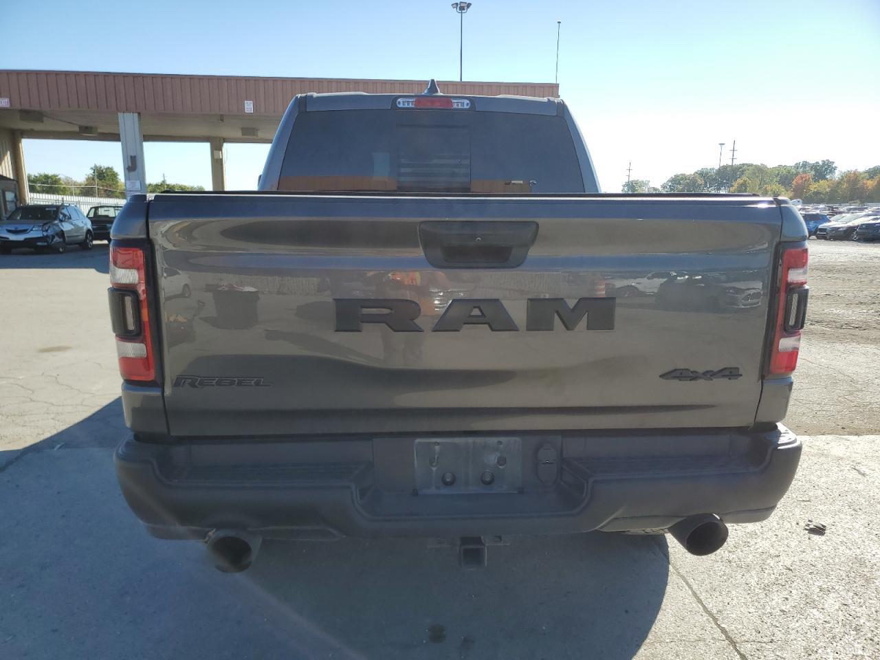 2024 RAM 1500 REBEL VIN:1C6SRFLT0RN117074