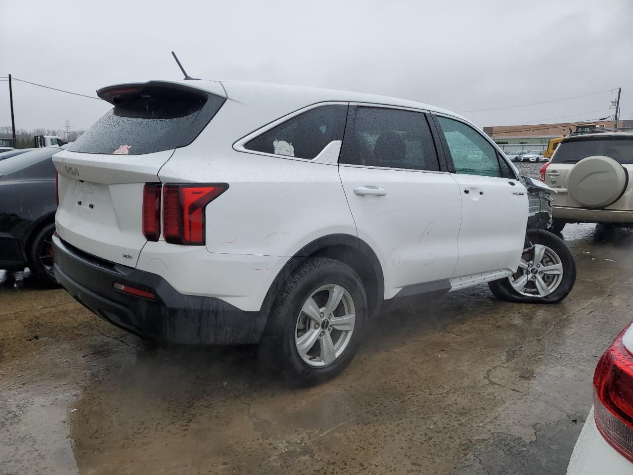 2023 KIA SORENTO LX VIN:5XYRGDLC7PG212155