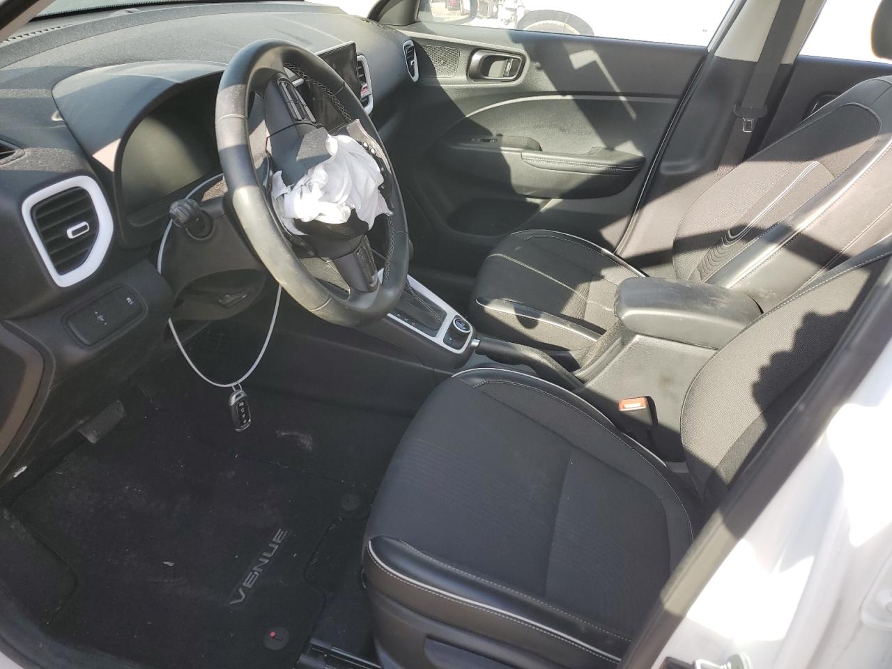 2023 HYUNDAI VENUE SEL VIN:KMHRC8A3XPU213705