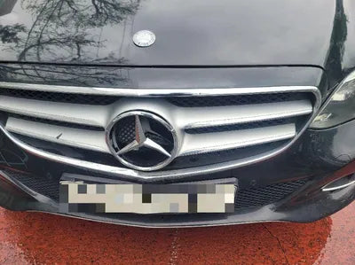 2015 Mercedes-Benz E 220 VIN: