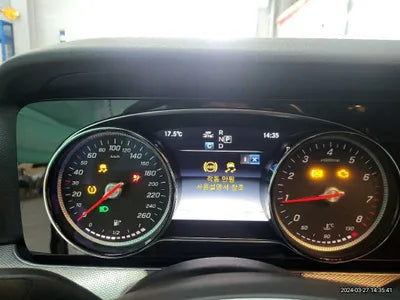 2018 Mercedes-Benz E 200 WDDZF4CB8JA441791 VIN:WDDZF4CB8JA441791