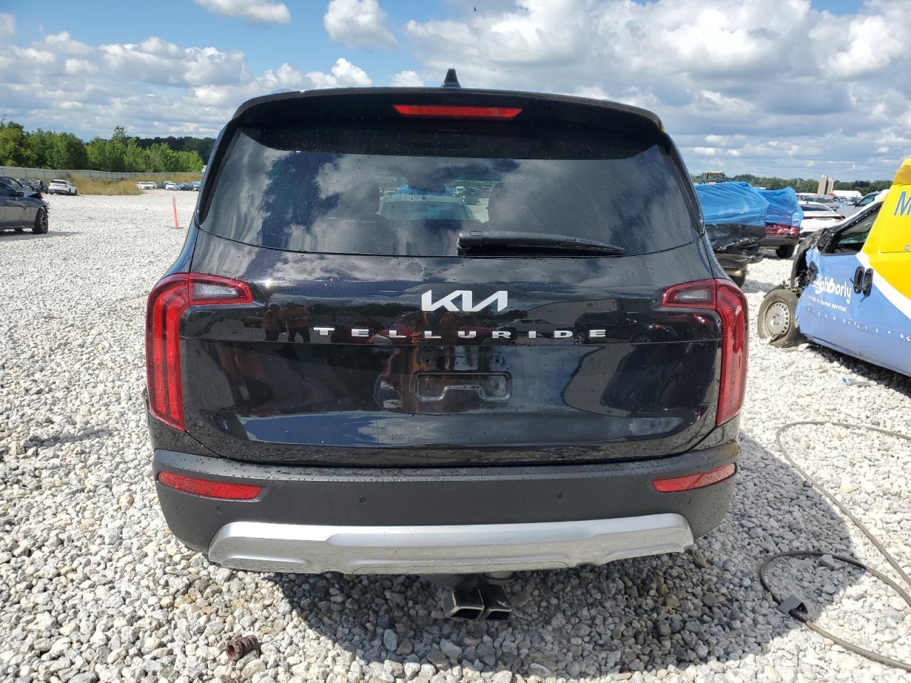 2022 KIA TELLURIDE S VIN:5XYP64HC7NG204329