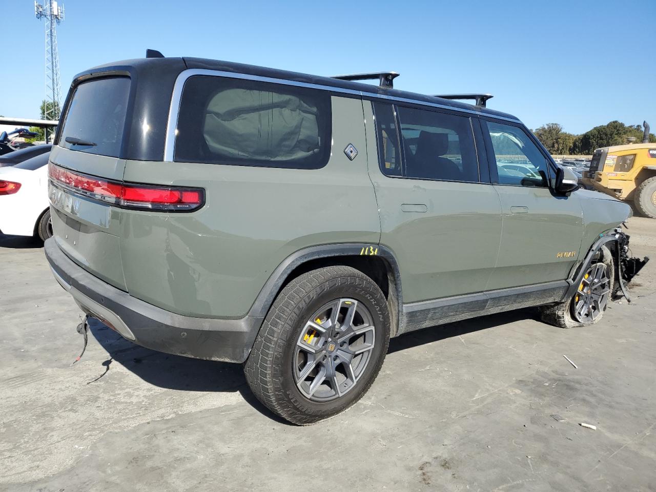 2022 RIVIAN R1S LAUNCH EDITION VIN:7PDSGABL6NN000590