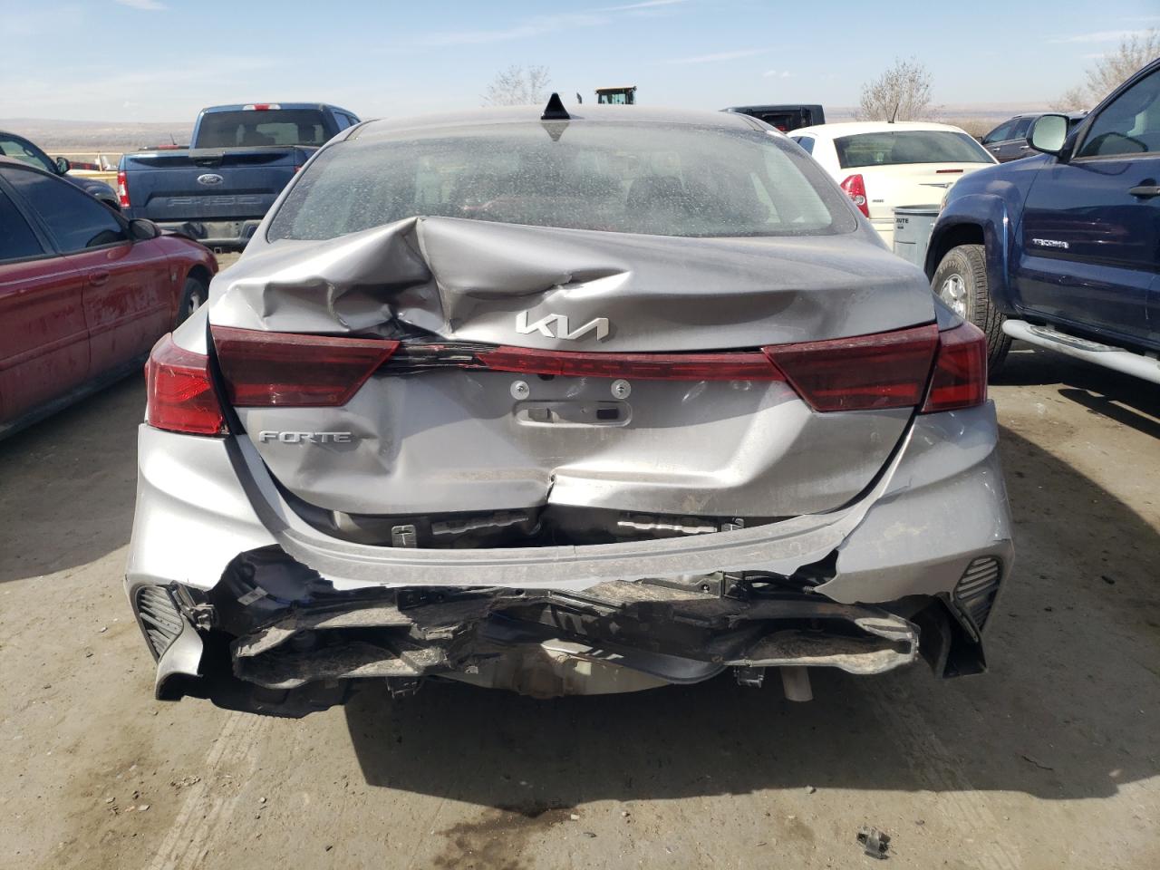 2024 KIA FORTE LX VIN:3KPF24AD4RE841160
