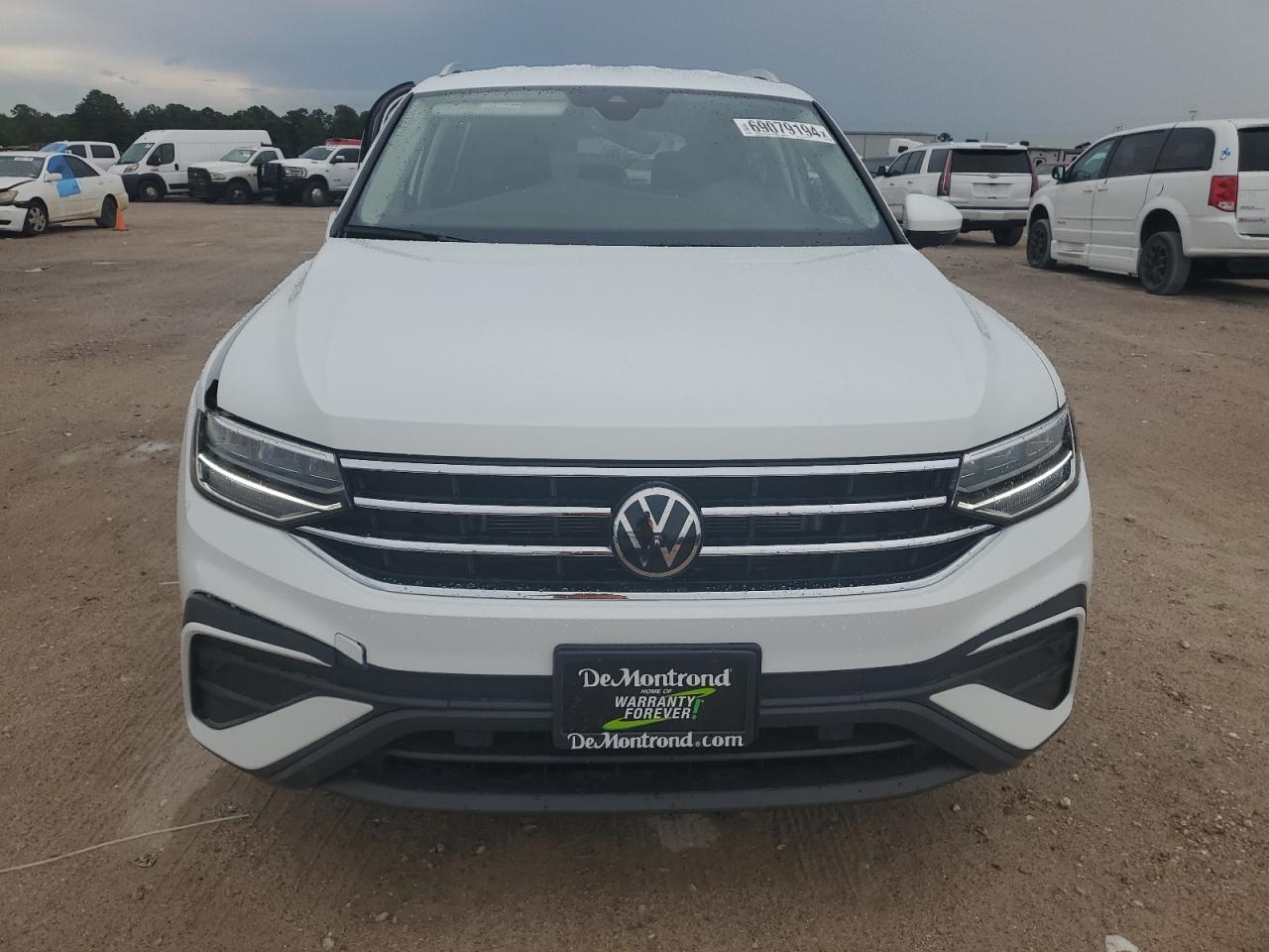 2024 VOLKSWAGEN TIGUAN SE VIN:3VV3B7AX3RM158873