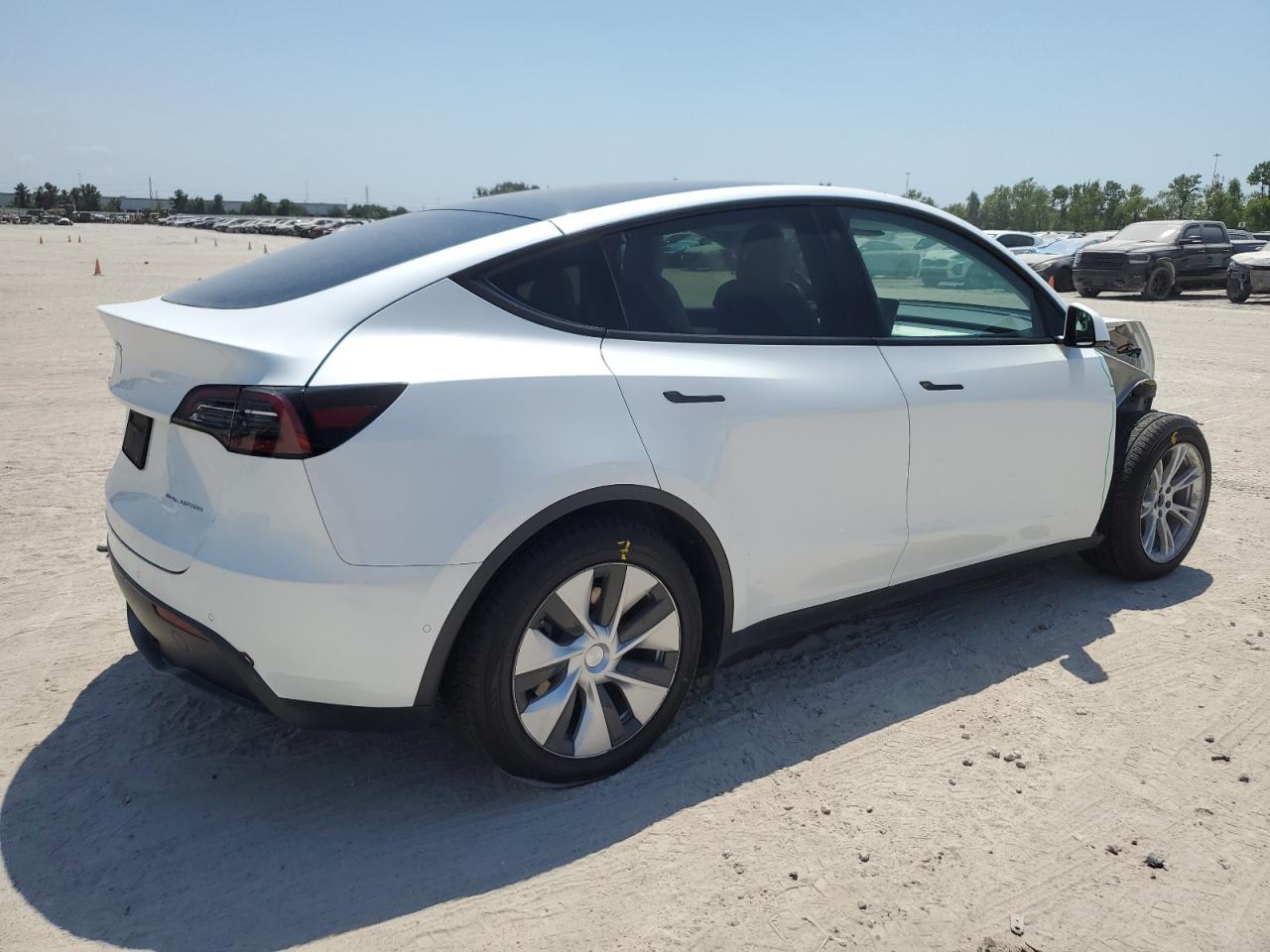 2022 TESLA MODEL Y  VIN:7SAYGDEE3NF430563