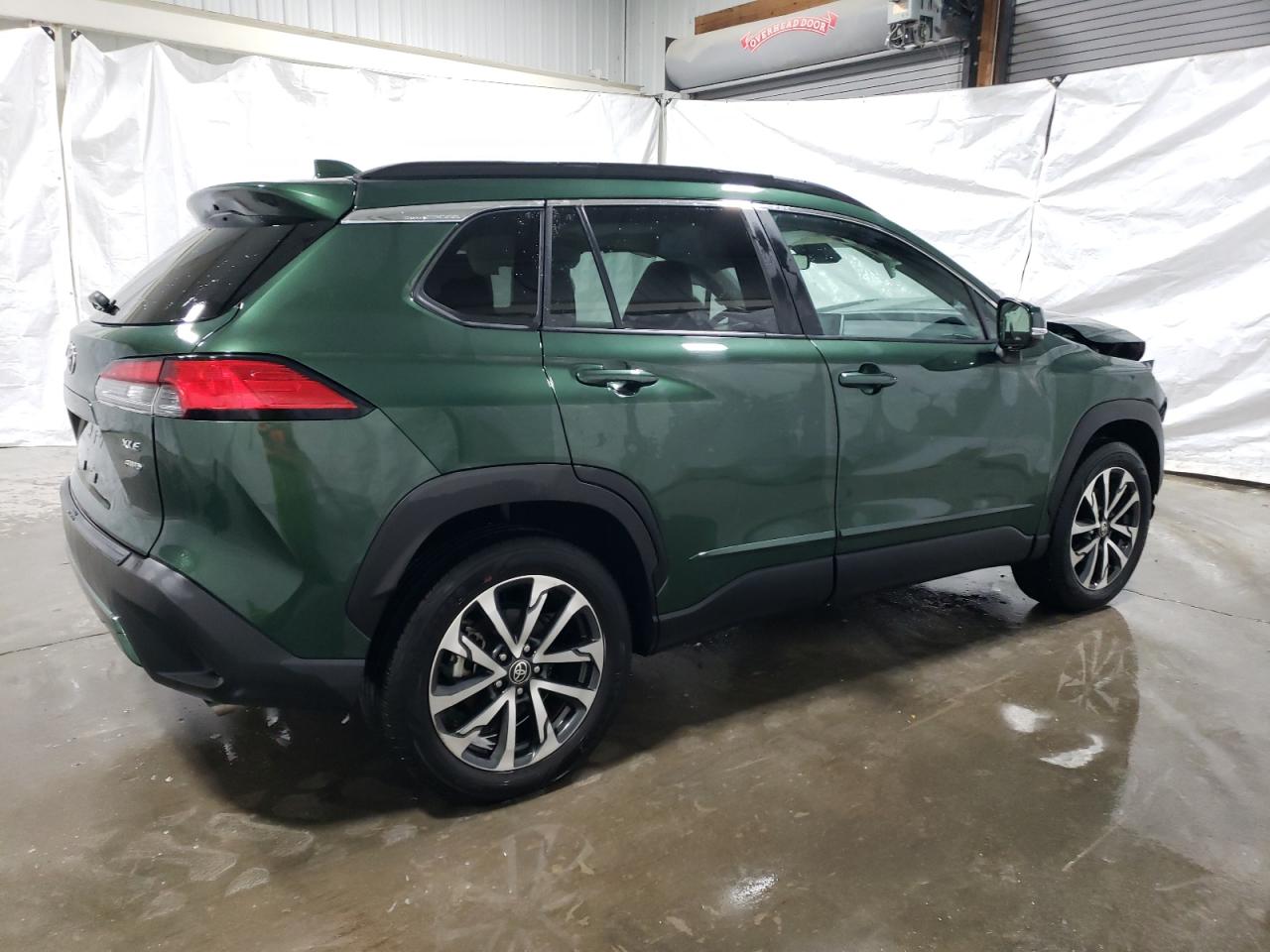 2022 TOYOTA COROLLA CROSS XLE VIN:7MUDAABG7NV023994