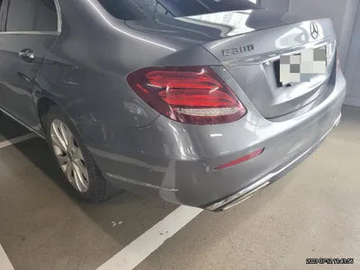 2018 Mercedes-Benz E 300 VIN: