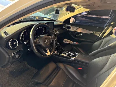 2014 Mercedes-Benz C 220 VIN: