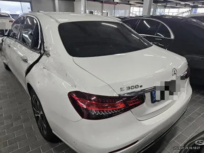 2021 Mercedes-Benz E 300 W1KZF5EBXMA886038 VIN:W1KZF5EBXMA886038