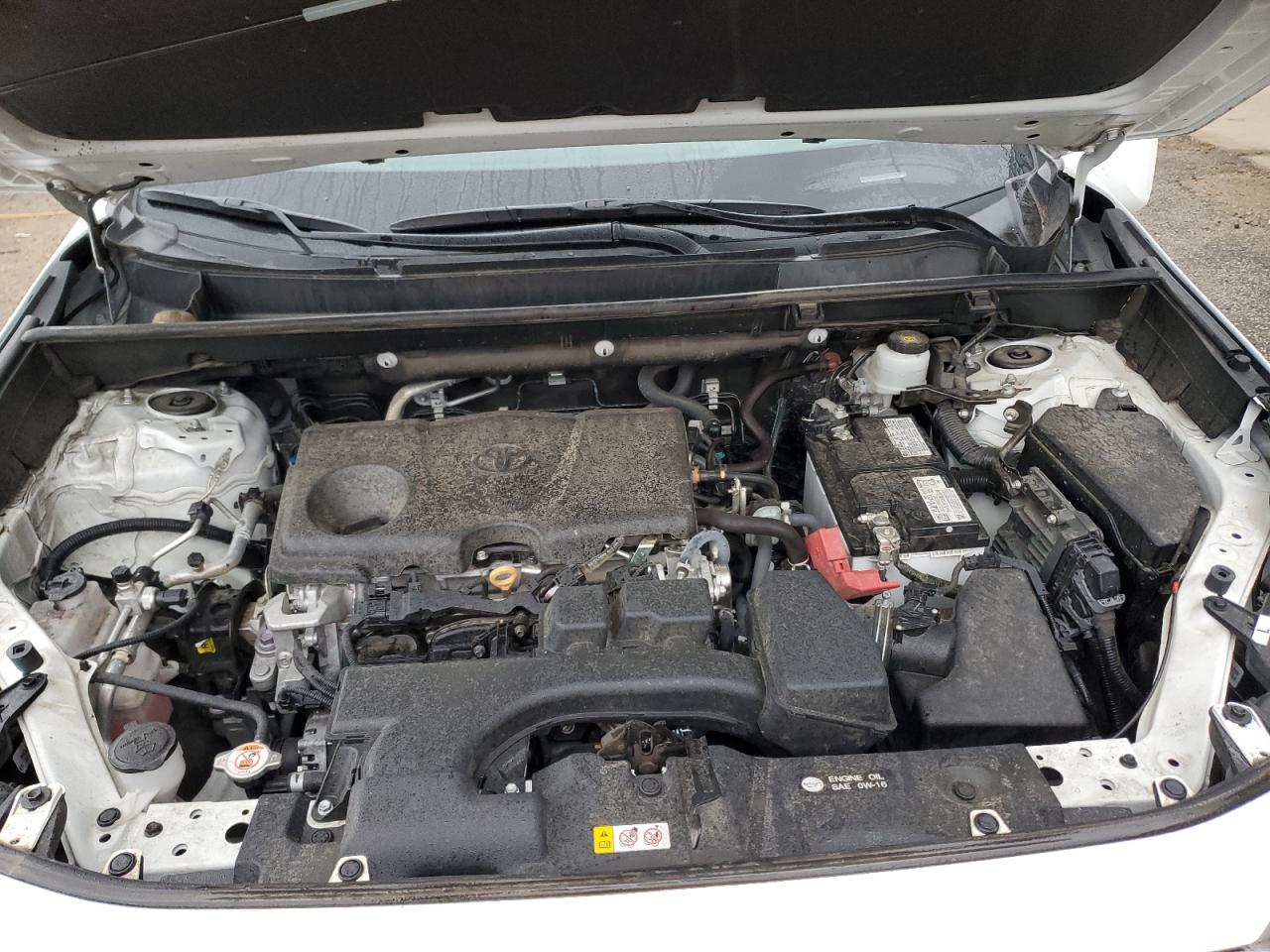 2022 TOYOTA RAV4 XLE VIN:2T3W1RFV0NC190272