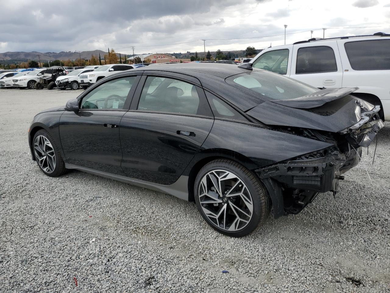 2023 HYUNDAI IONIQ 6 SEL VIN:KMHM34AA7PA034024