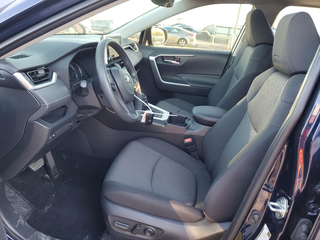 2023 TOYOTA RAV4 XLE VIN:JTMRWRFV5PD187932