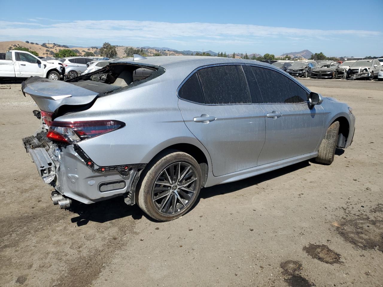 2022 TOYOTA CAMRY SE VIN:4T1G11AK2NU714631