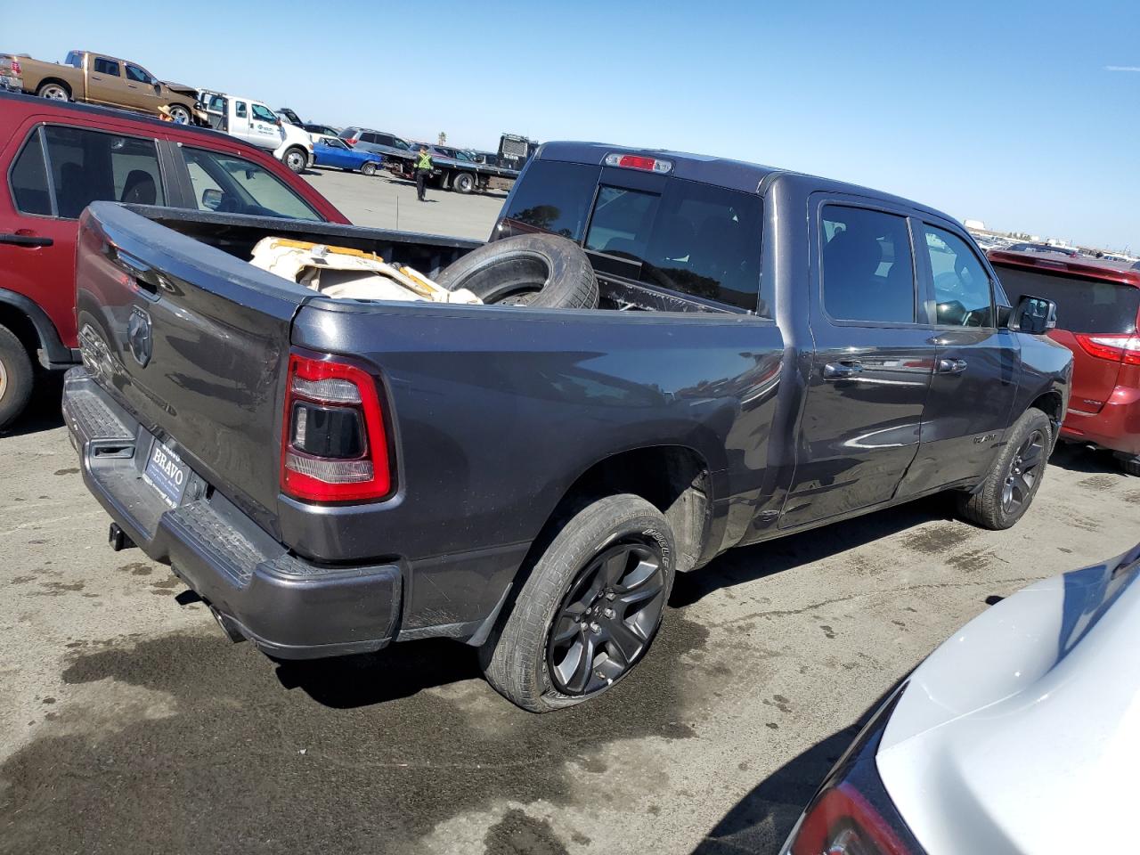 2022 RAM 1500 BIG HORN/LONE STAR VIN:1C6RREFT0NN377411