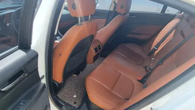 2016 Jaguar XE SAJAB4BN5GA915186 VIN:SAJAB4BN5GA915186