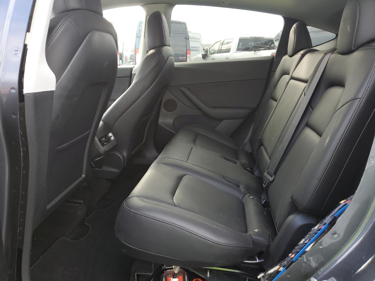 2022 TESLA MODEL Y  VIN:7SAYGDEE7NF461685