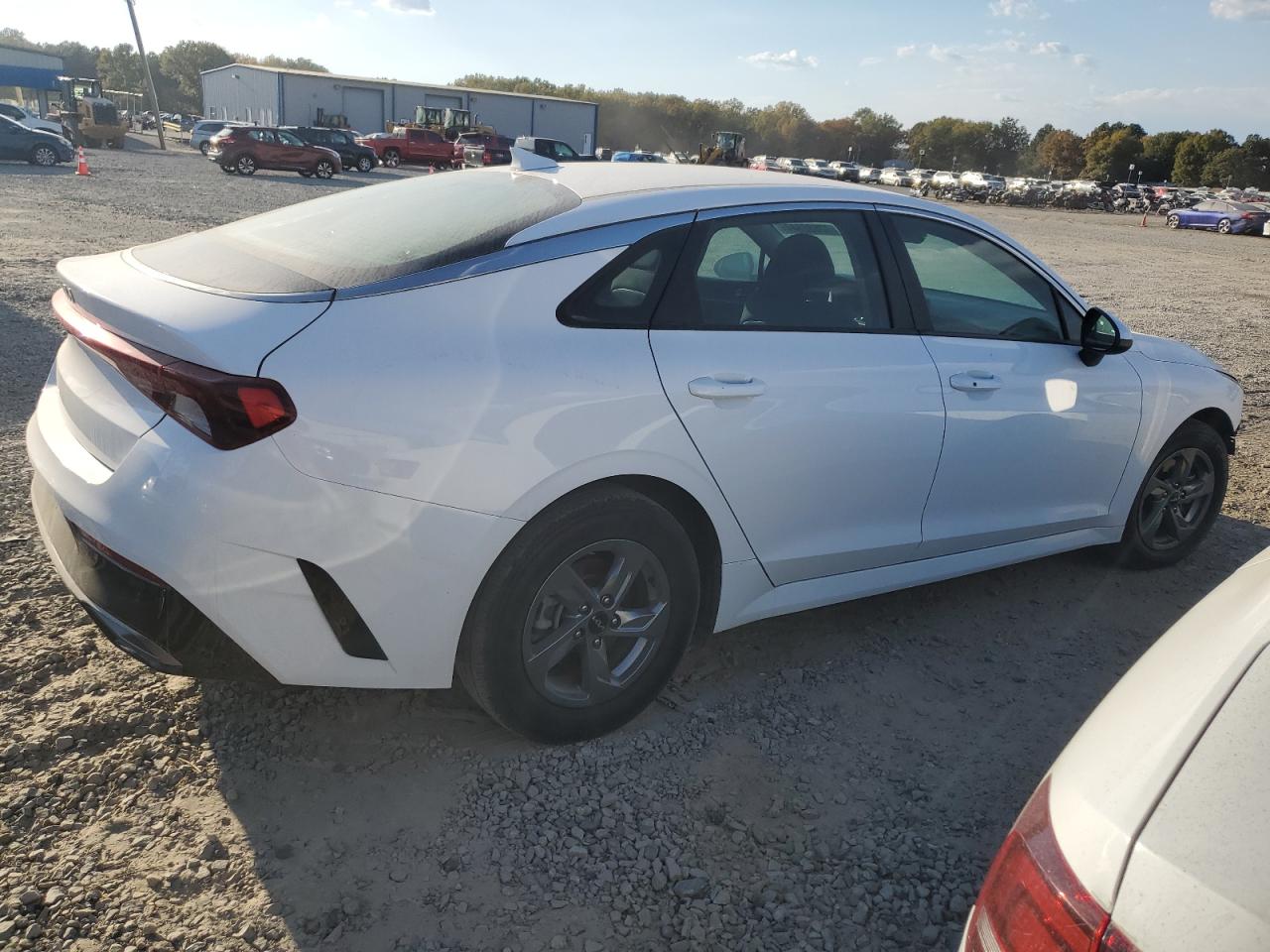 2022 KIA K5 LXS VIN:5XXG14J25NG141395