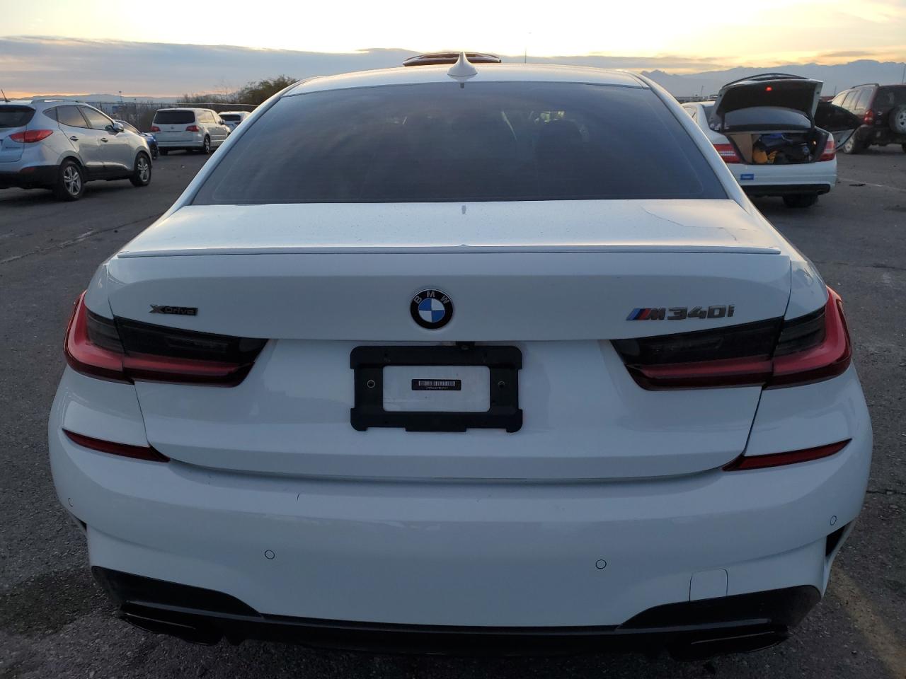 2022 BMW M340XI  VIN:3MW5U9J04N8C24671