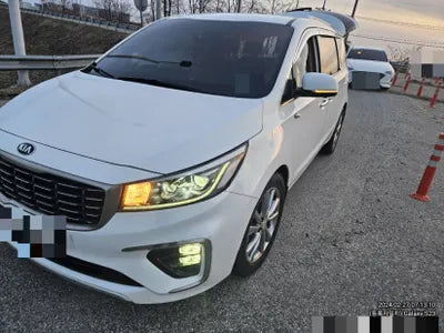 2018 Kia Carnival VIN: