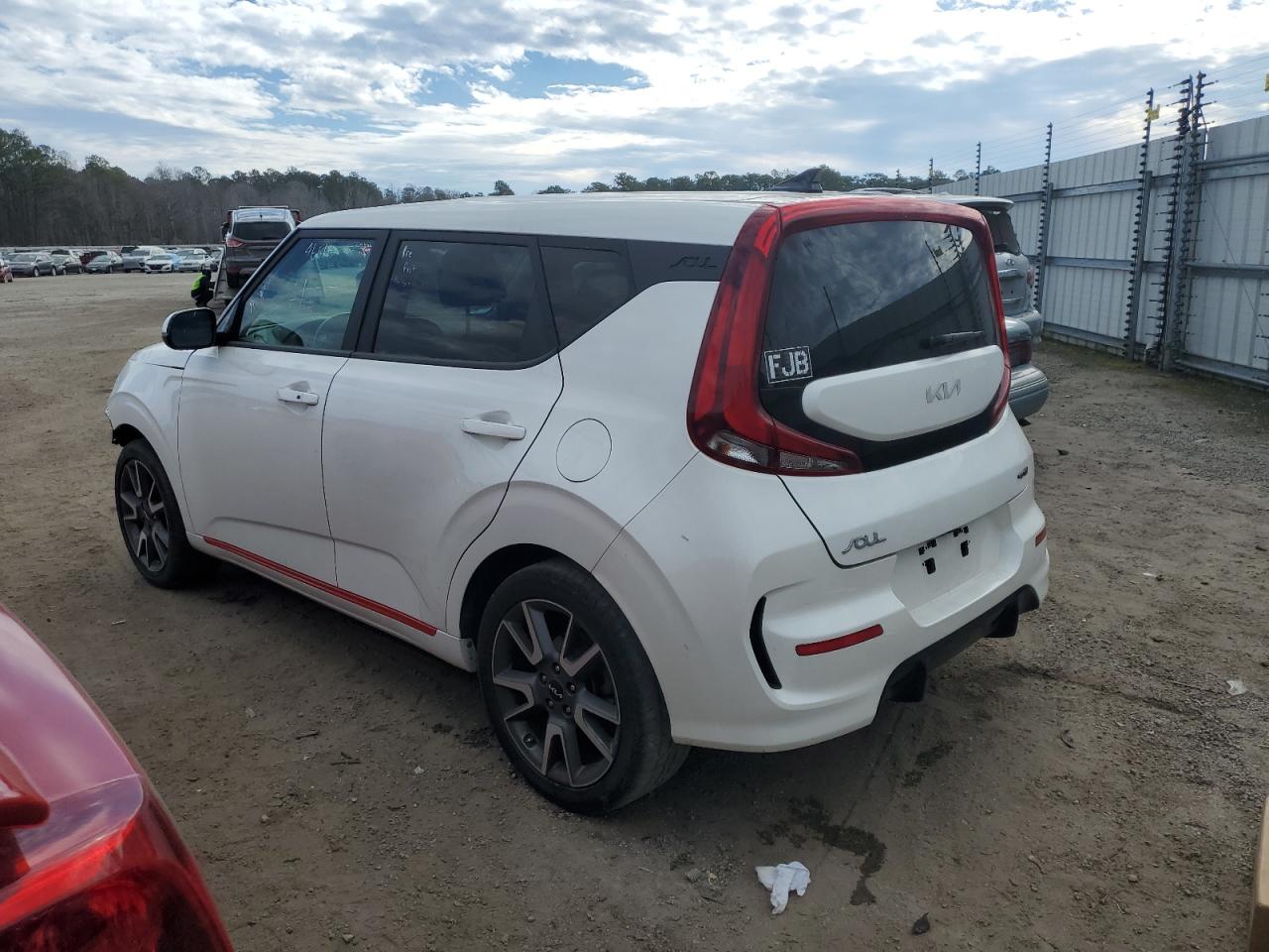 2022 KIA SOUL GT LINE VIN:KNDJ63AU9N7799913