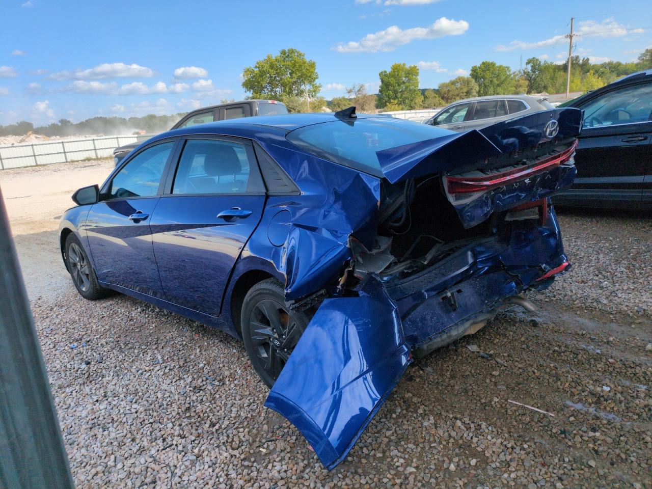 2022 HYUNDAI ELANTRA SEL VIN:5NPLM4AG1NH053420