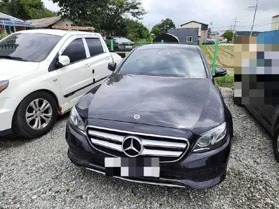 2017 Mercedes-Benz E 220 VIN: