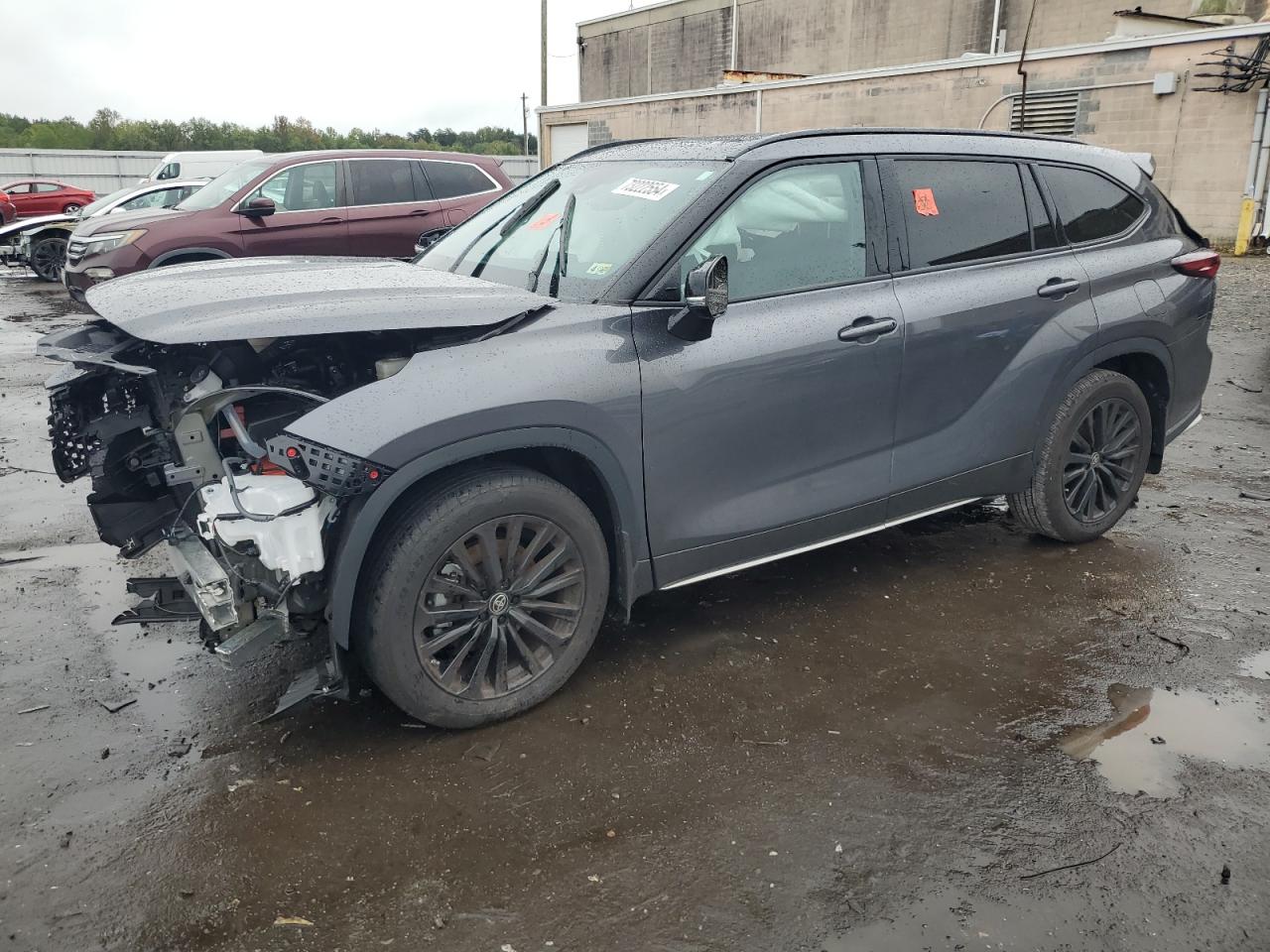 2024 TOYOTA HIGHLANDER LE VIN:5TDKDRBH6RS553962