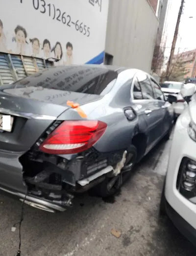 2019 Mercedes-Benz E 300 WDDZF4JB6KA577647 VIN:WDDZF4JB6KA577647