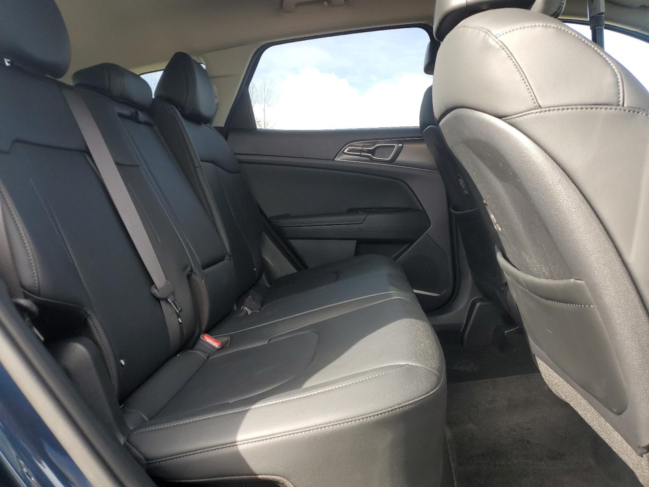 2023 KIA SPORTAGE EX VIN:KNDPVCAG4P7072835