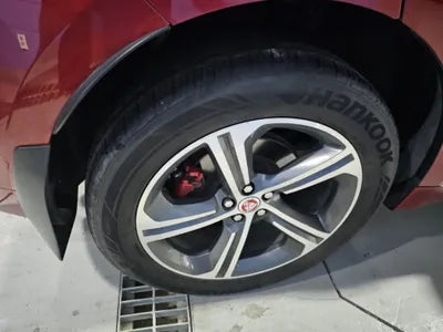 2016 Jaguar F-Pace VIN: