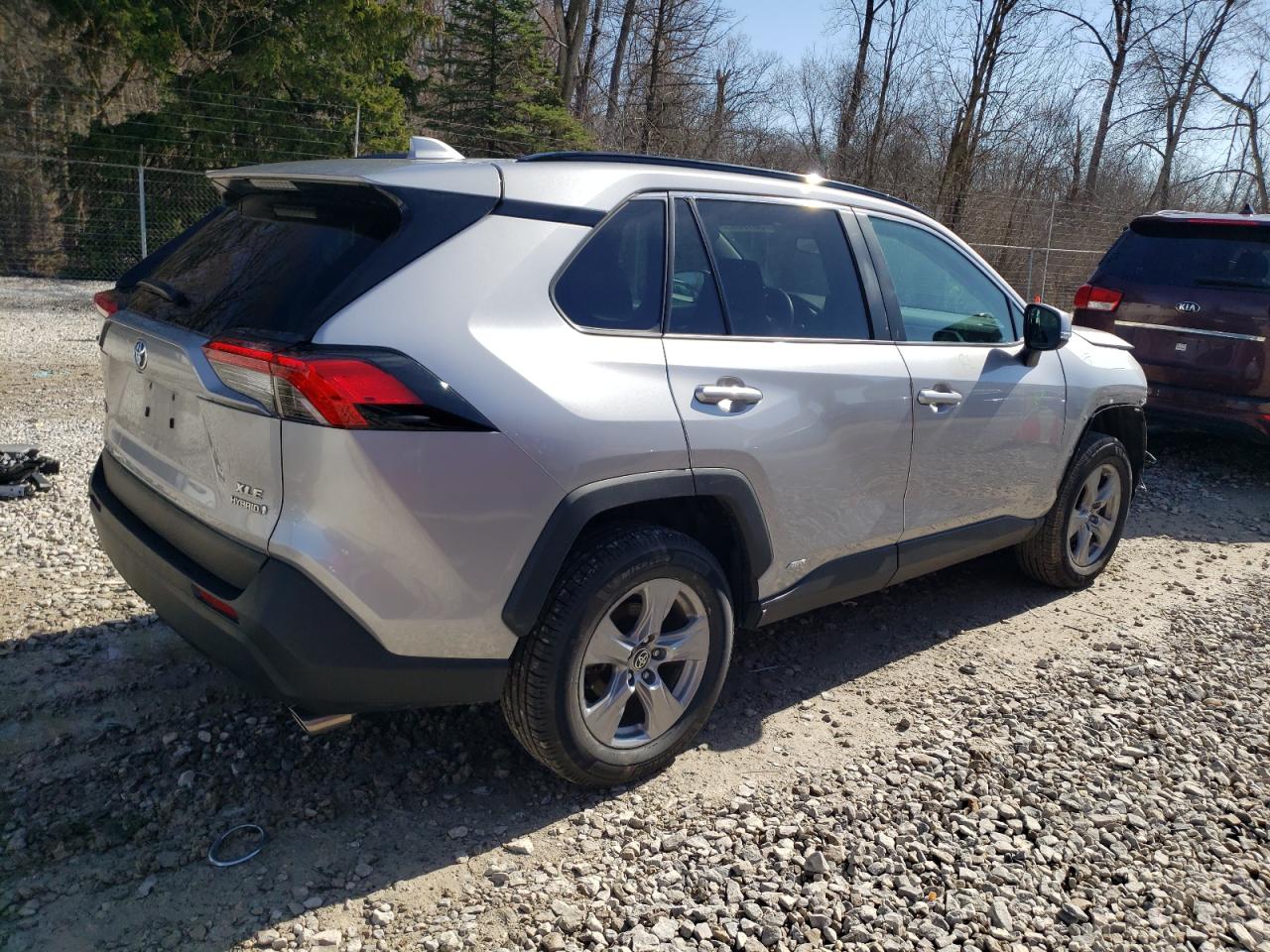 2022 TOYOTA RAV4 XLE VIN:4T3RWRFV9NU076543