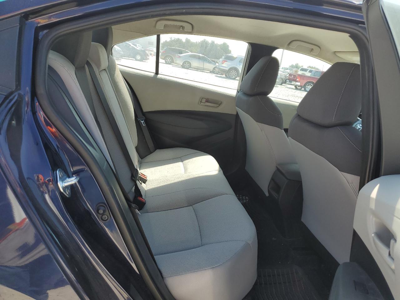 2022 TOYOTA COROLLA LE VIN:5YFEPMAEXNP383932