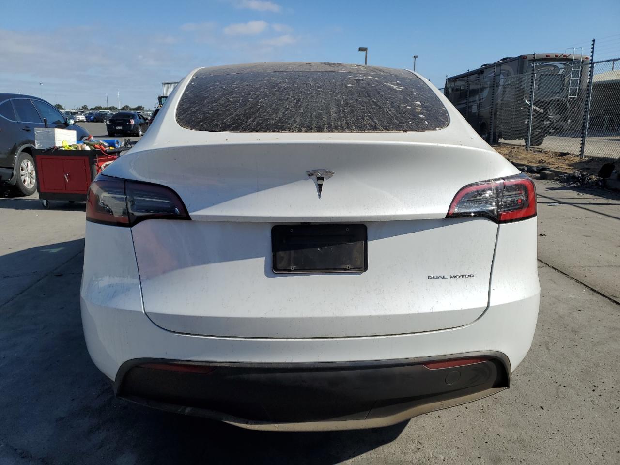 2023 TESLA MODEL Y  VIN:7SAYGAEE9PF835117