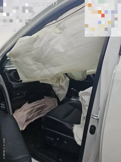 2017 Toyota RAV4 JTMYFREV2HD098768 VIN:JTMYFREV2HD098768