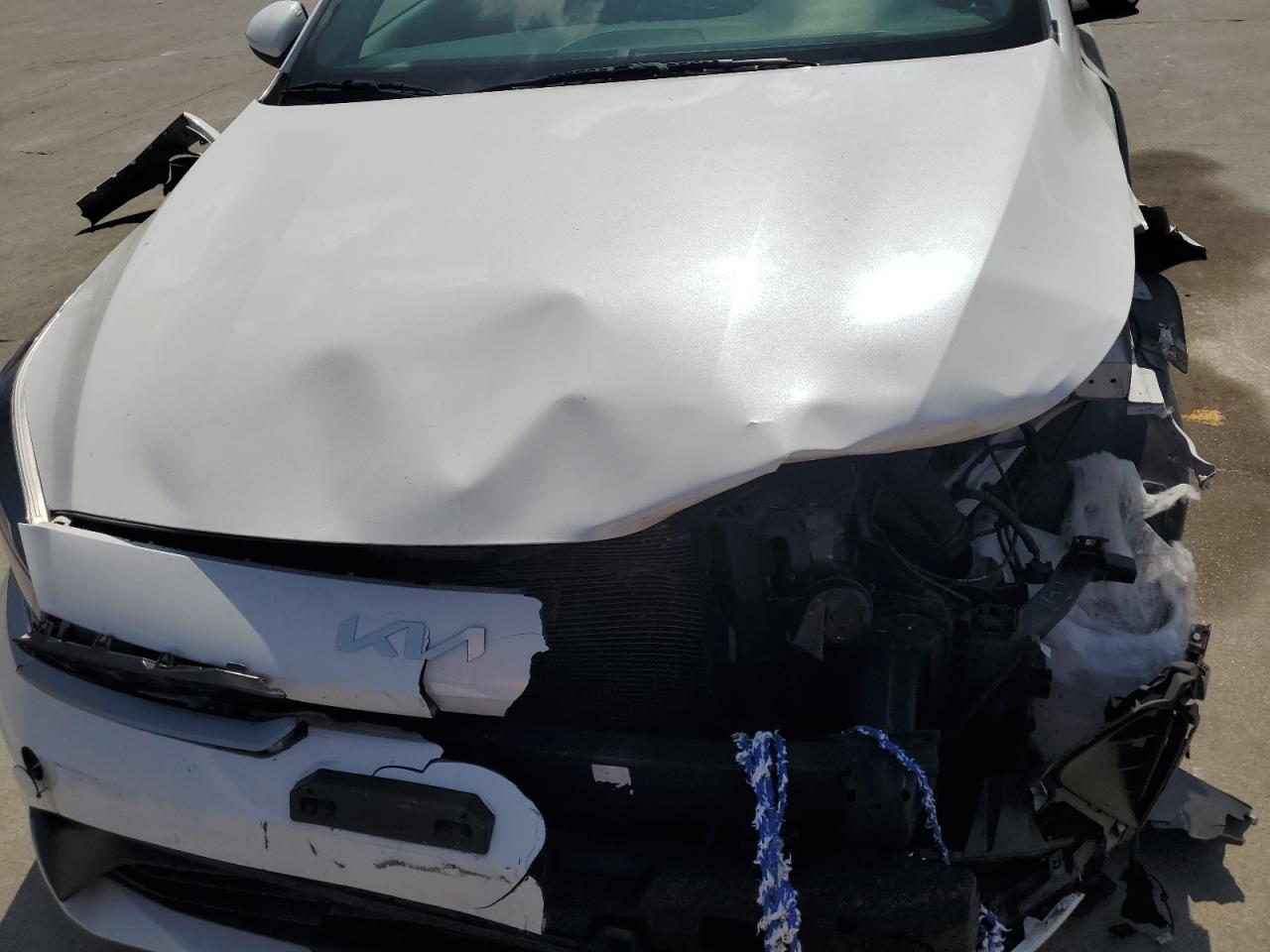 2022 KIA FORTE FE VIN:3KPF24AD2NE451748