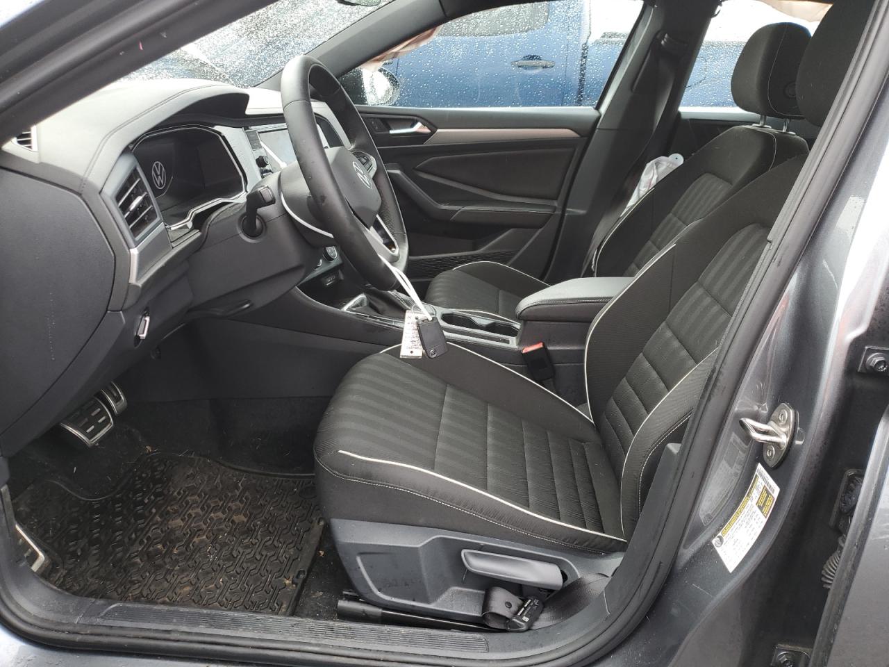 2024 VOLKSWAGEN JETTA SPORT VIN:3VWBM7BU2RM063520