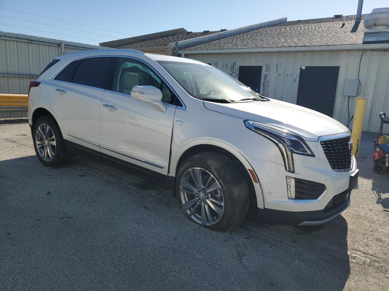 2024 CADILLAC XT5 PREMIUM LUXURY VIN:1GYKNDRS0RZ701064
