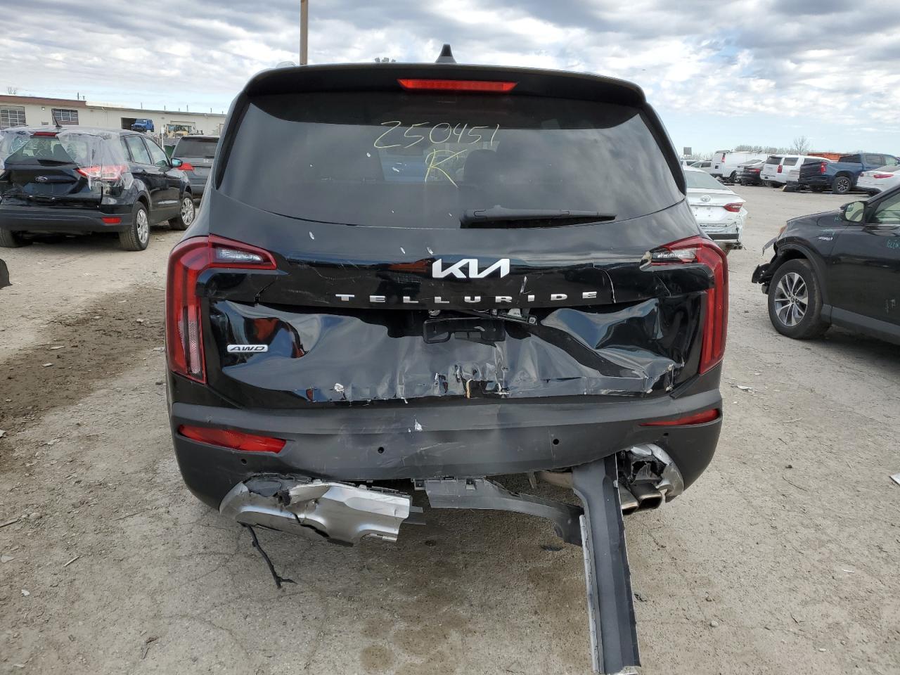 2022 KIA TELLURIDE S VIN:5XYP6DHC3NG250451